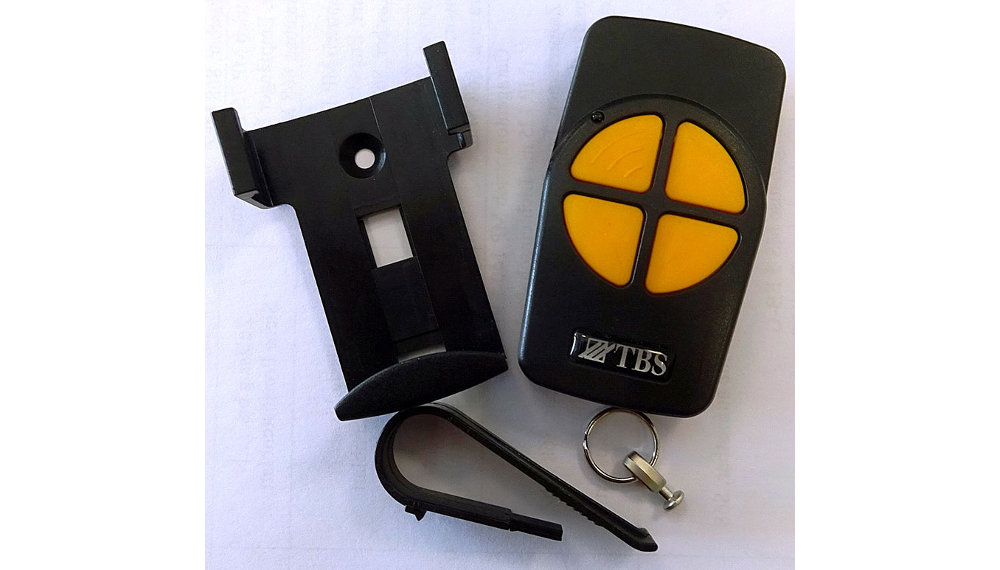 Handsender mit Halterung von TBS