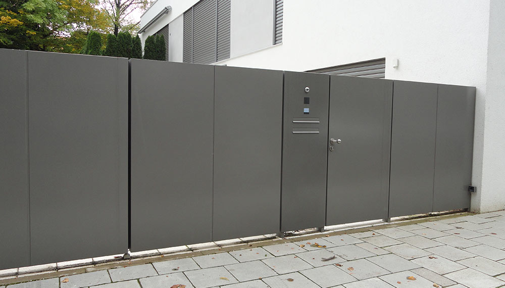Hoftor als Gesamtl&ouml;sung von TBS