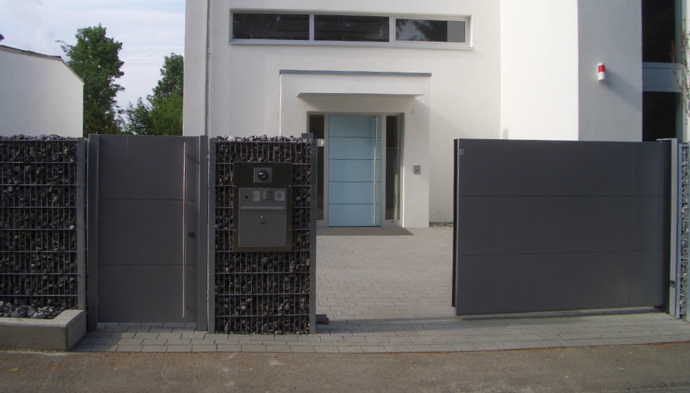 Vielf&auml;ltige Gestaltungsm&ouml;glichkeiten von Hoftoren