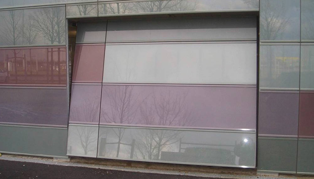 Vielf&auml;ltige Gestaltungsm&ouml;glichkeiten eines Tiefgaragentores