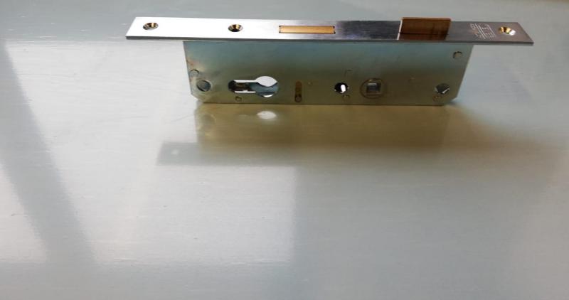 Rohrrahmenschloss 72mm